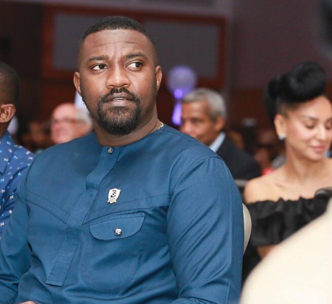 John Dumelo