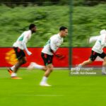 Antony returns to Man United training