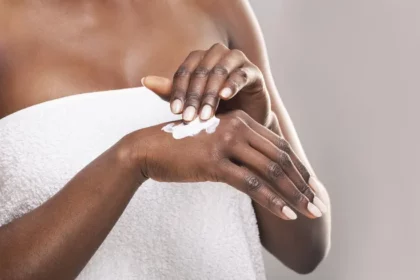 Skin bleaching causes breast cancer