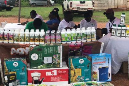 SNV Netherlands Development Organisation organize fair for farmers and agro-input dealers
