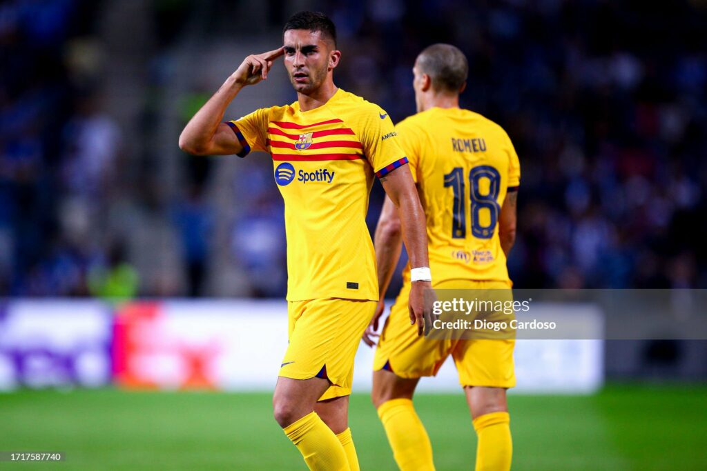 Ferran Torres scores the only goal for Barcelona against Porto