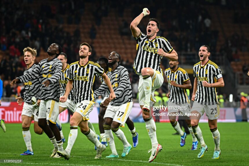 AC MILAN 0-1 JUVENTUS : Locatelli stuns 10-man Milan
