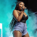 Sexuality sells but it shouldn't be trashy - S3fa 