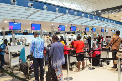 MAX BUSINESS: Ghana Announces Re-introduction Of Visa-on-Arrival From Dec 1