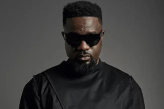 MAX ENTERTAINMENT: Let your doubters fuel you for greatness - Sarkodie