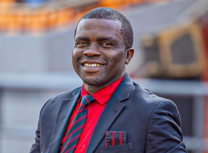 Nigerian coach rejects Jose Mourinho comparison