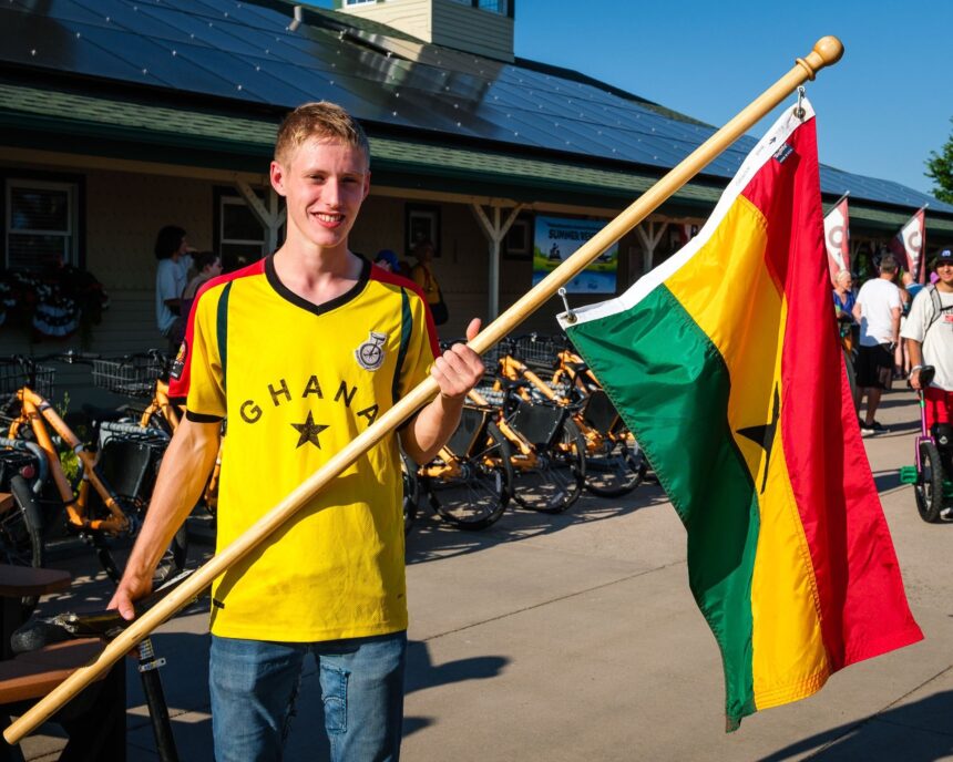 Trey 'Mamboora' Huan